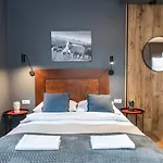Tatrytop Pod Skocznia * זקופאנה